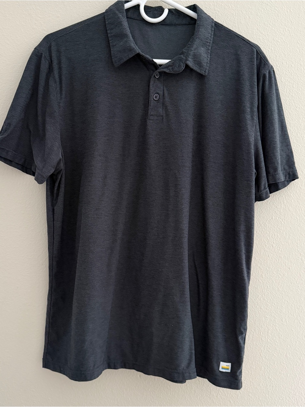 Vuori polo short sleeve gray men’s size Large